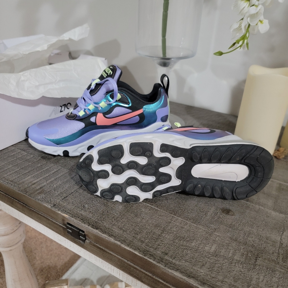 Nike Air Max 270 React - Smoke Gray and Sunblush